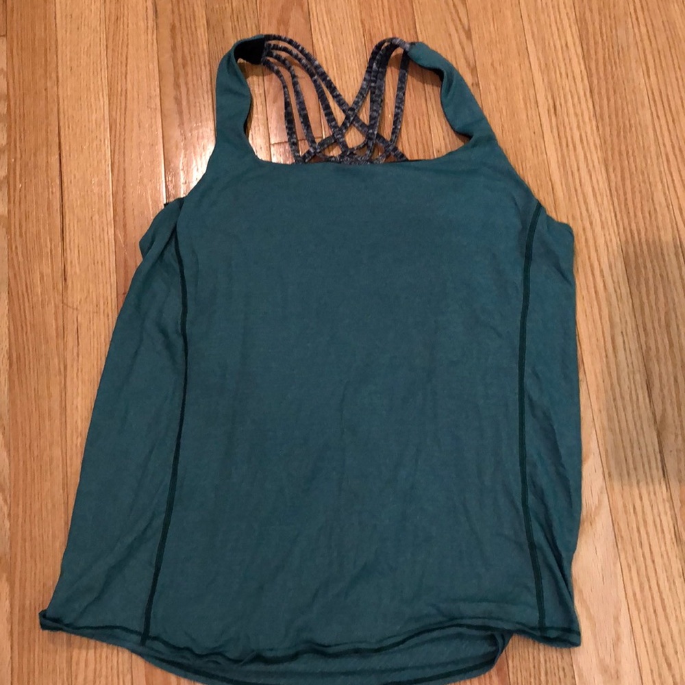 Lululemon wild tank top size 12 built in bra